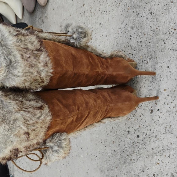Noviana Faux Suede And Faux Fur Boots - Picture 2 of 5